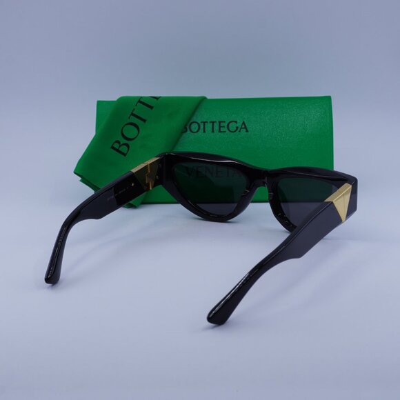 Bottega Veneta BV1176S 001 Cat Eye Sunglasses - Black/Grey - Picture 10 of 10
